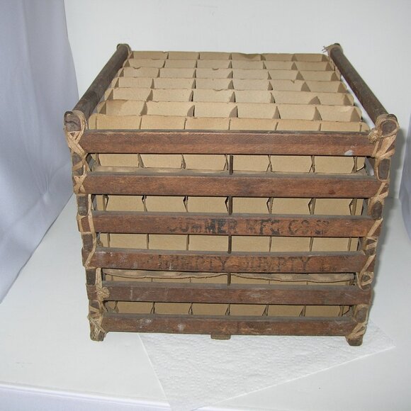 Antique Vtg Humpty Dumpty Wooden Egg Carrier Cartons Wood Box Primitive Basket - Picture 1 of 7